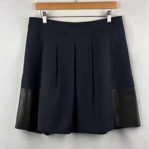 Vince Two-Tone Mini Skirt in Navy and Black